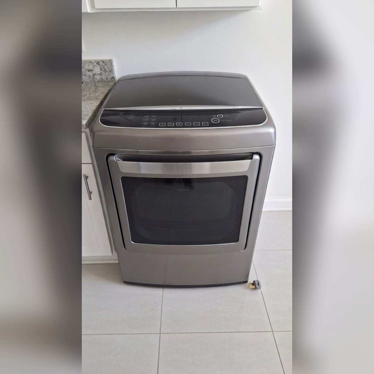 Washer and Dryer *side by Side* LG 2017 Model - Good - Piqua, OH