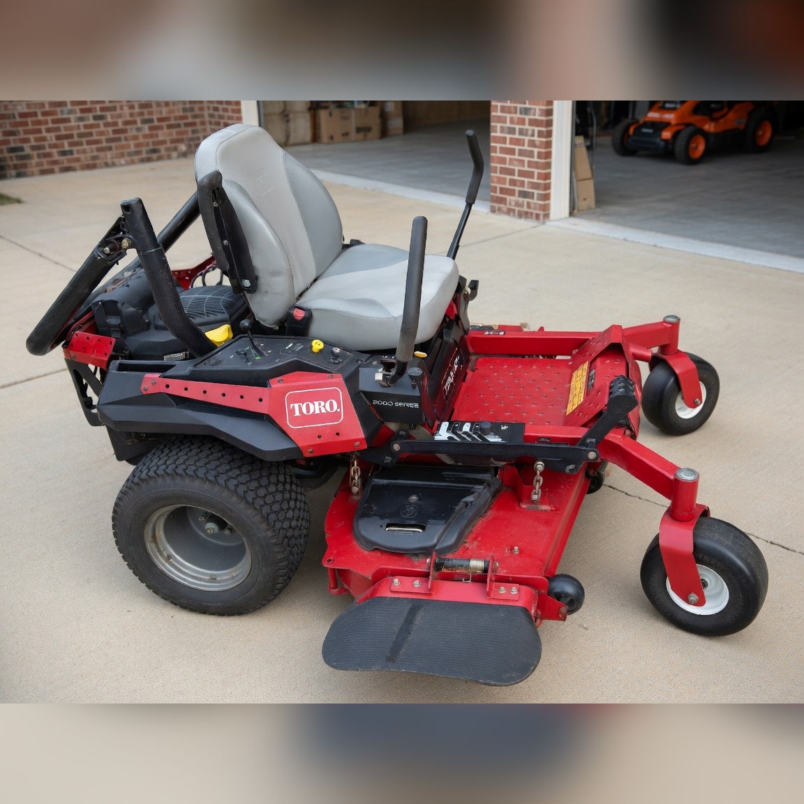 Toro Titan HD Series 60” Commercial Mower - Good - West Point, MS