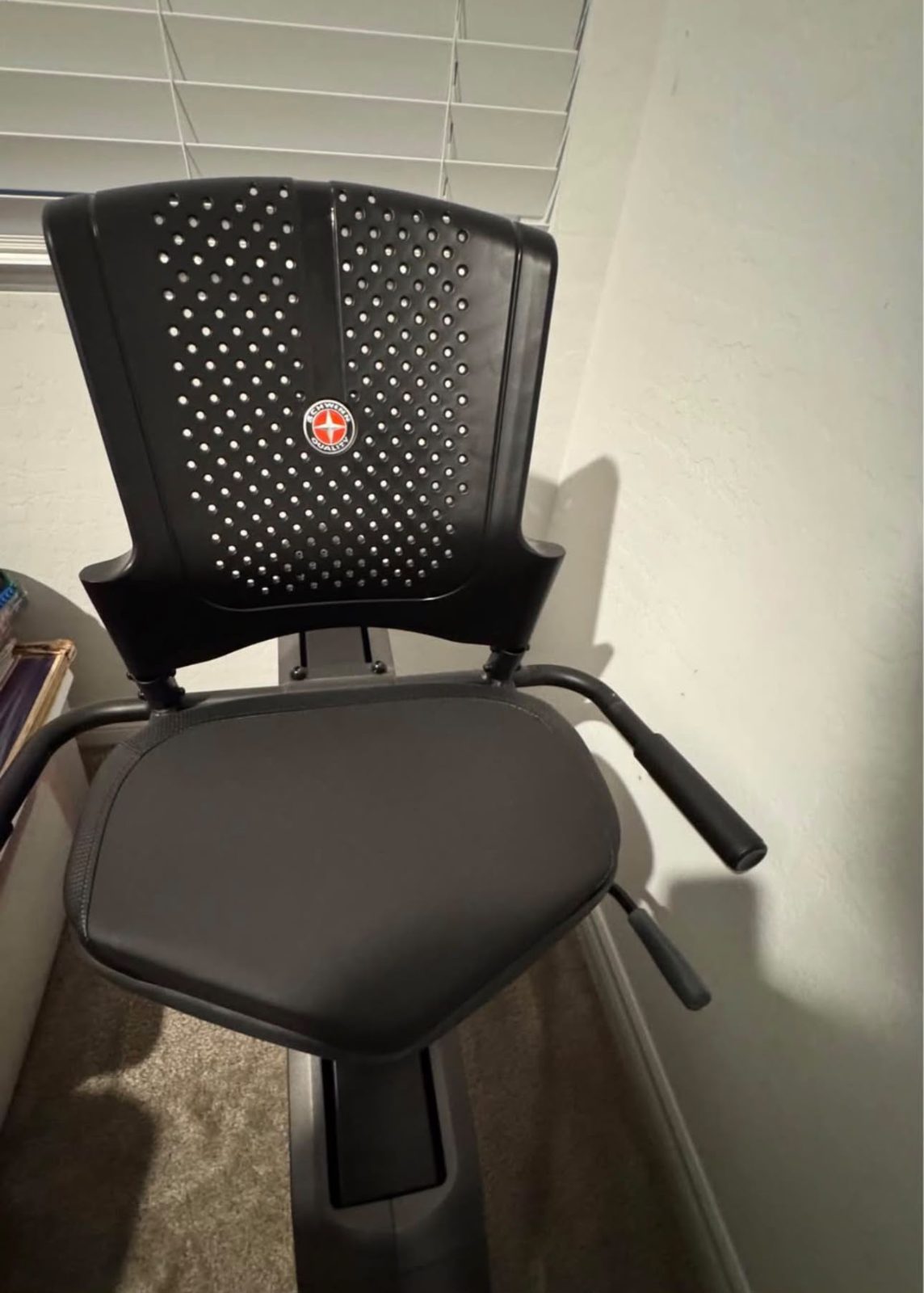 Schwinn Recumbent Exercise Bike 290 - Like New - North Las Vegas, NV, photo 3 of 7