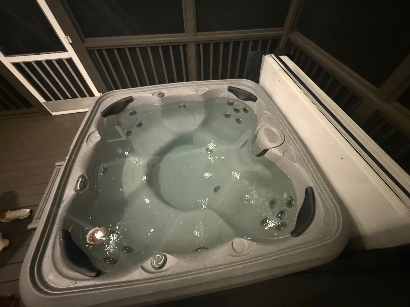Dreammaker Spa Big Ez Comfort 2300s - Like New - Woodstock, GA, photo 2 of 7