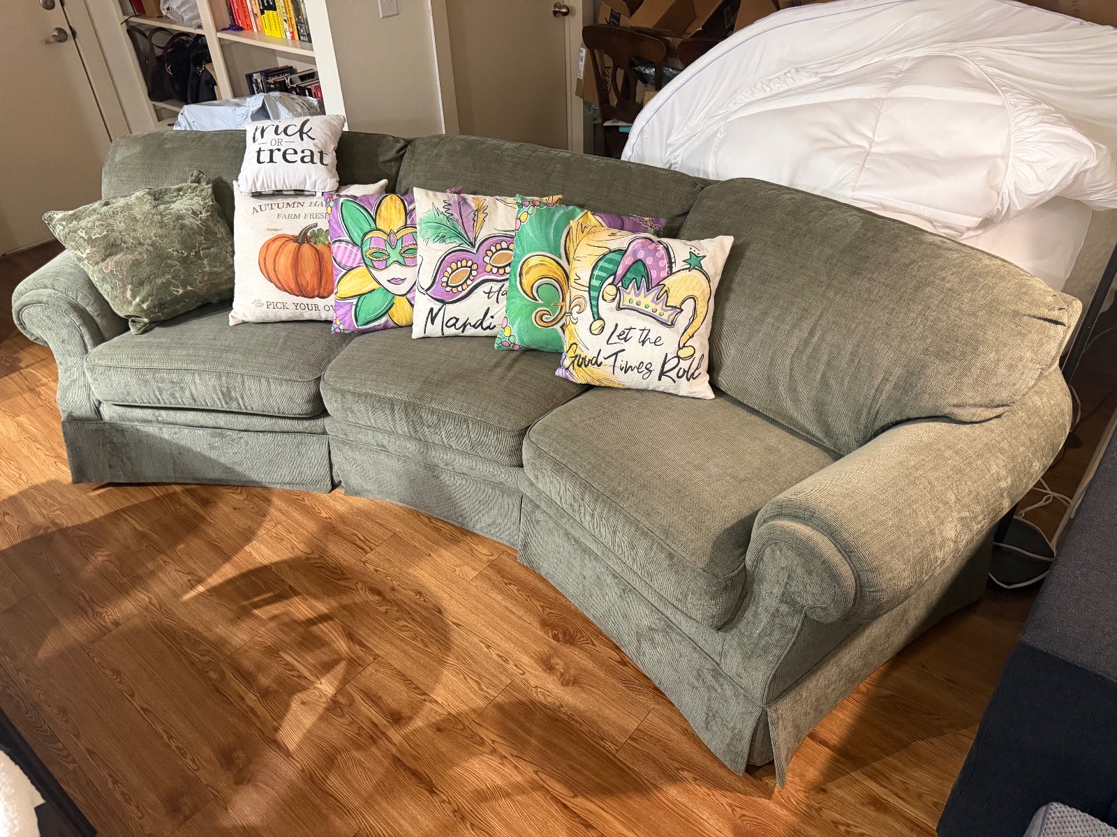 Sofa and Loveseat - Good - Houston, TX, photo 2 of 3