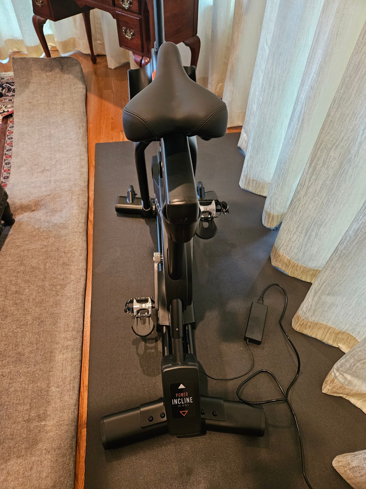NordicTrack Commercial S22i Studio Cycle - Like New - Jacksonville, FL, photo 3 of 9
