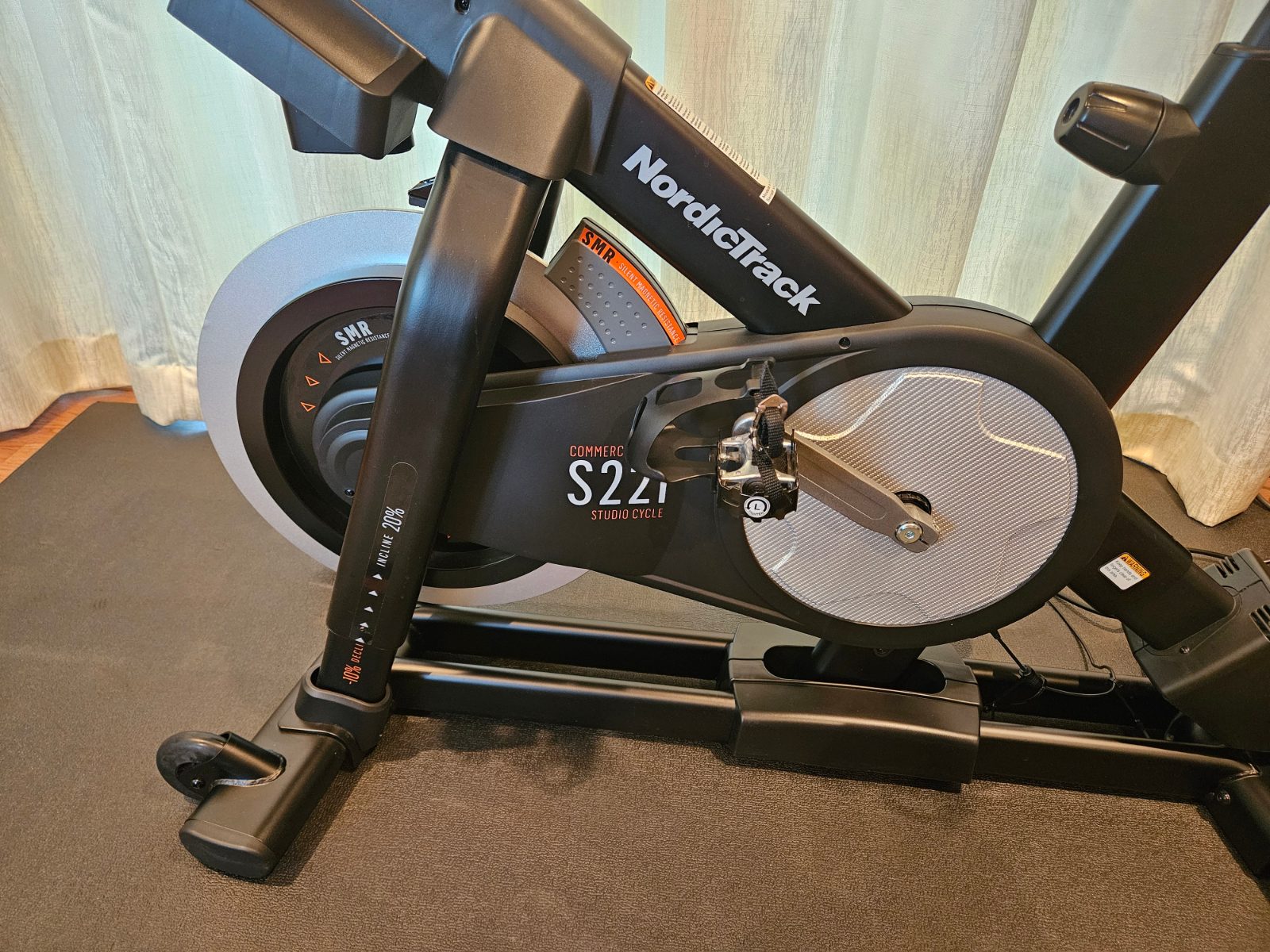 NordicTrack Commercial S22i Studio Cycle - Like New - Jacksonville, FL, photo 5 of 9