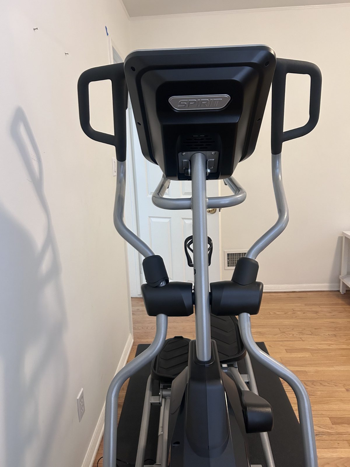 Spirit XE295 Elliptical, Includes Mat - Like New – Los Angeles, CA, photo 2 of 2