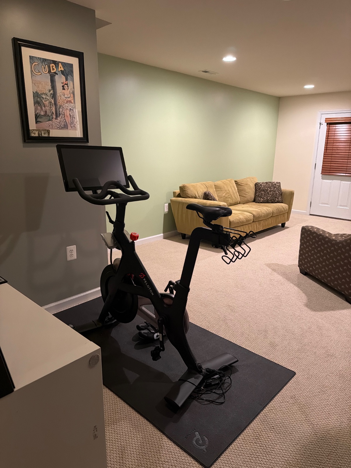 Peloton Bike - Very Good - 2021 – Washington, DC, photo 2 of 4