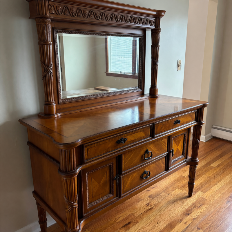 Raymour and Flanagan Oak Dining Set – New Condition, Seats 8 - New York, NY